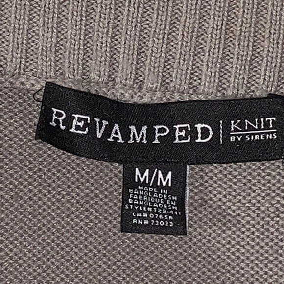 Knitted light grey 2 piece - Picture 8 of 8